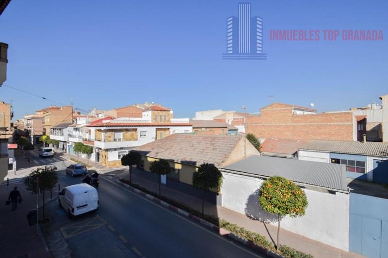 For sale of flat in Armilla