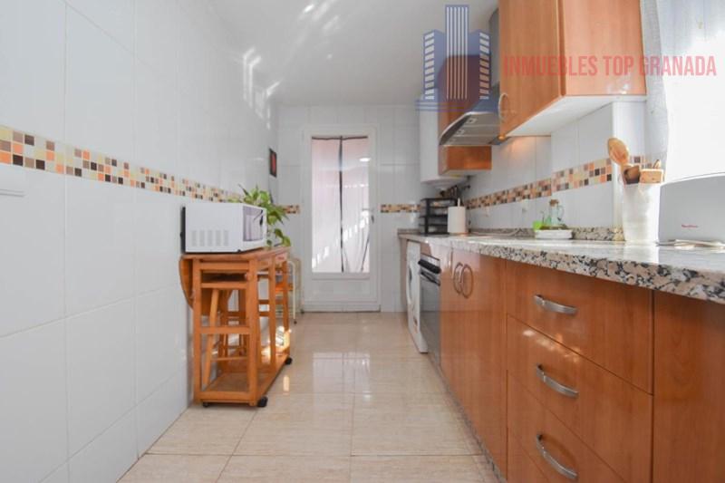 For sale of house in Cijuela