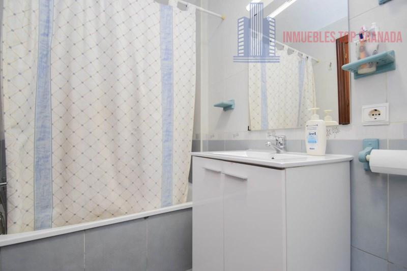 For sale of house in Cijuela