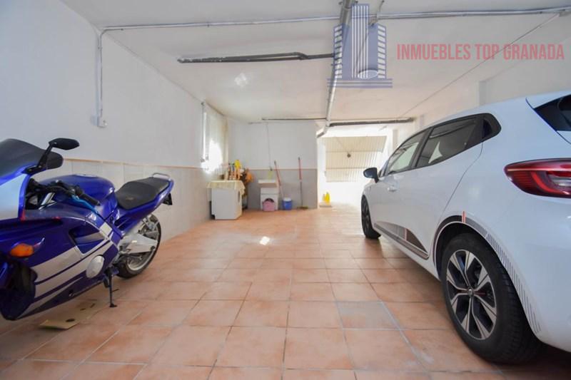For sale of house in Cijuela
