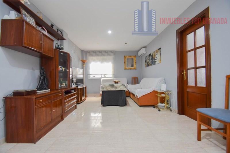 For sale of house in Cijuela
