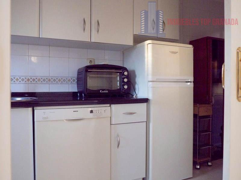 For sale of flat in Granada
