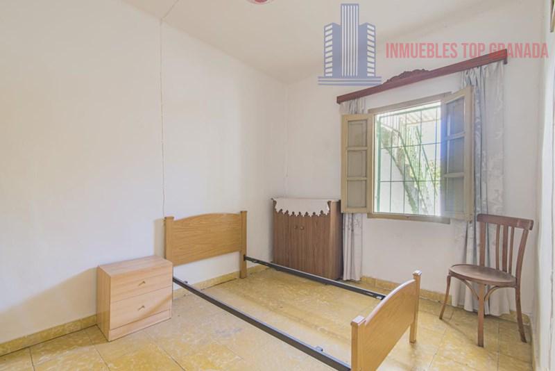 Venta de casa en Alhendín