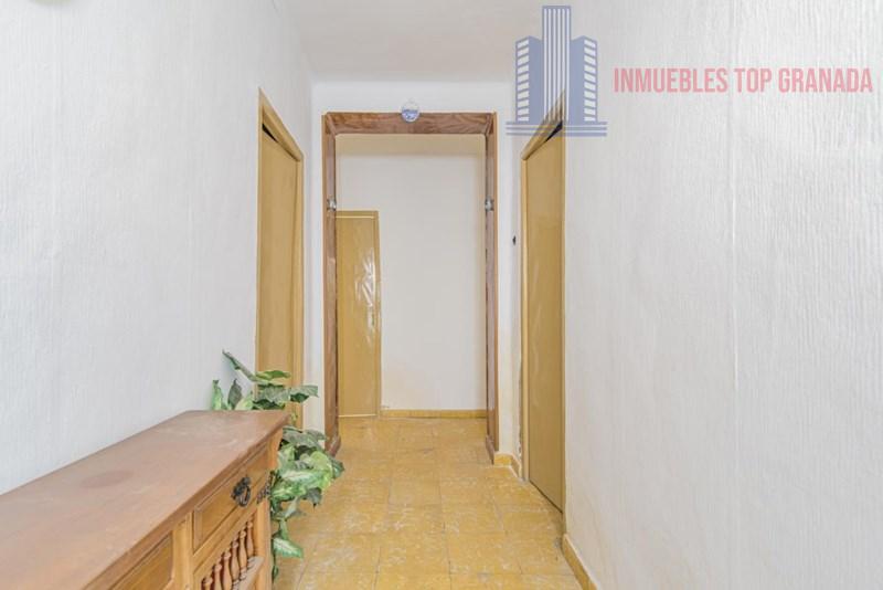 For sale of house in Alhendín