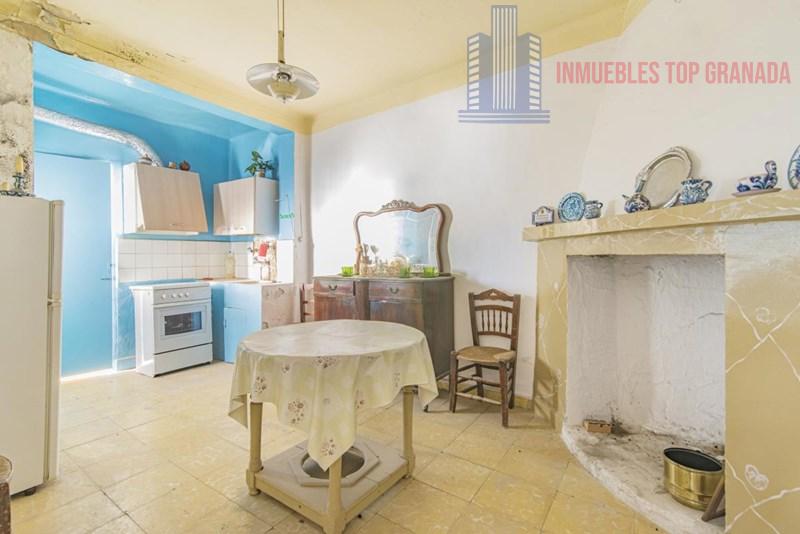 For sale of house in Alhendín