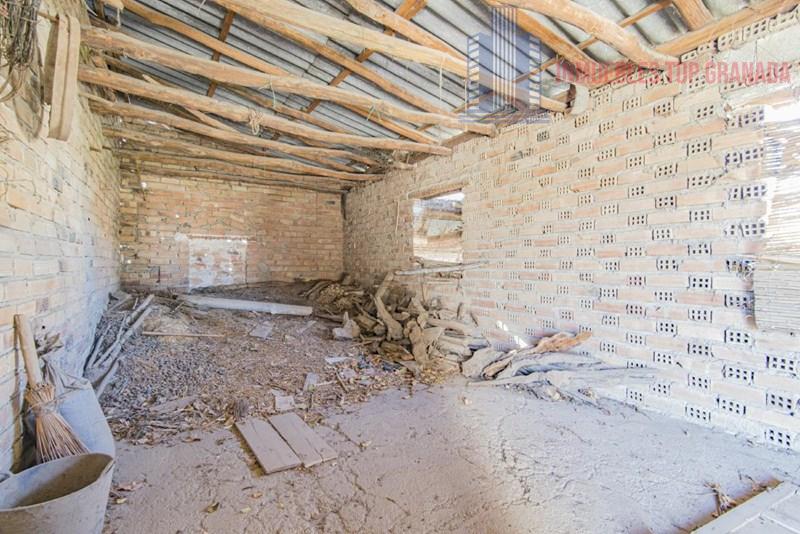 For sale of house in Alhendín