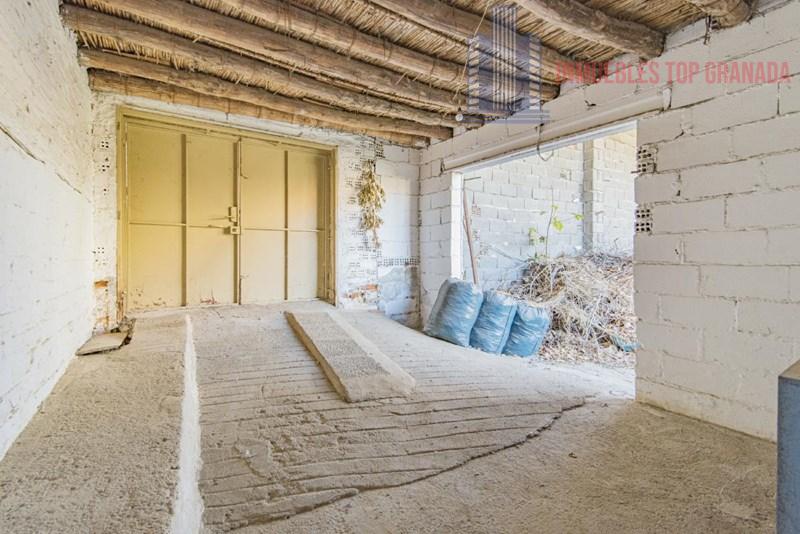 For sale of house in Alhendín