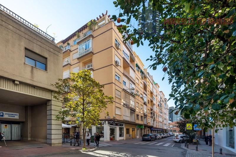 Venta de piso en Granada