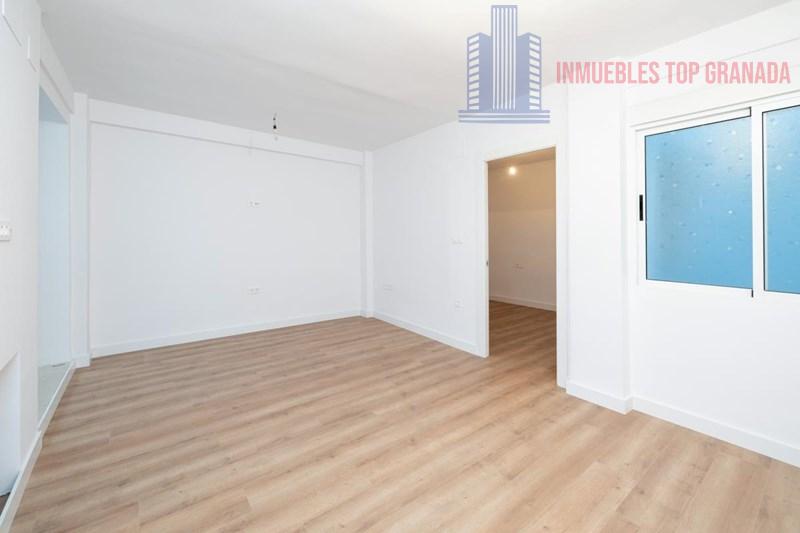 Venta de piso en Granada