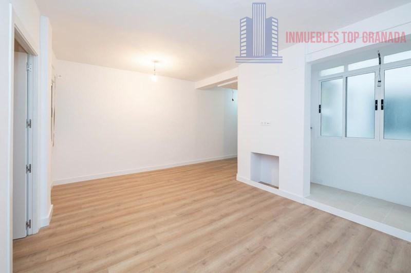 Venta de piso en Granada