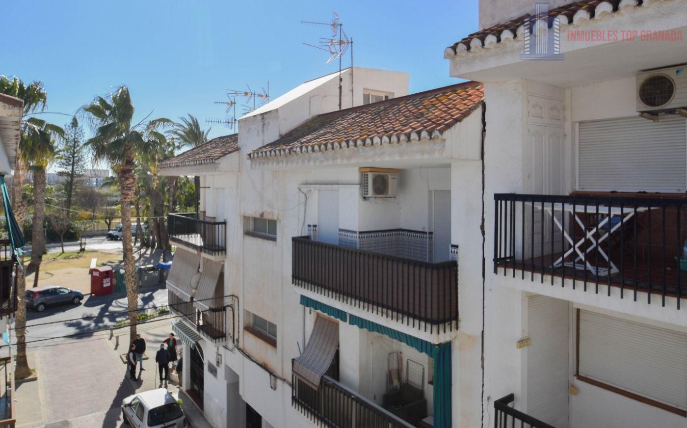 Venta de piso en Salobreña