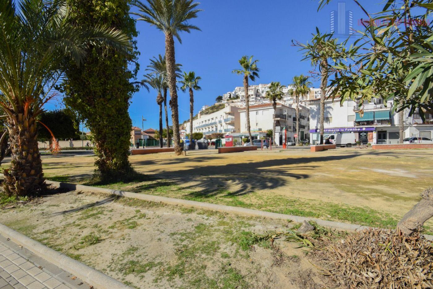 Venta de piso en Salobreña