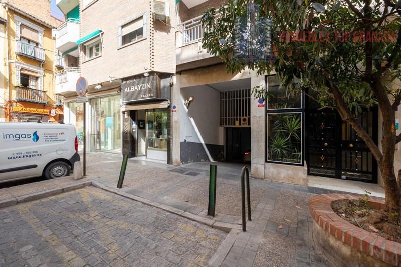Venta de local comercial en Granada