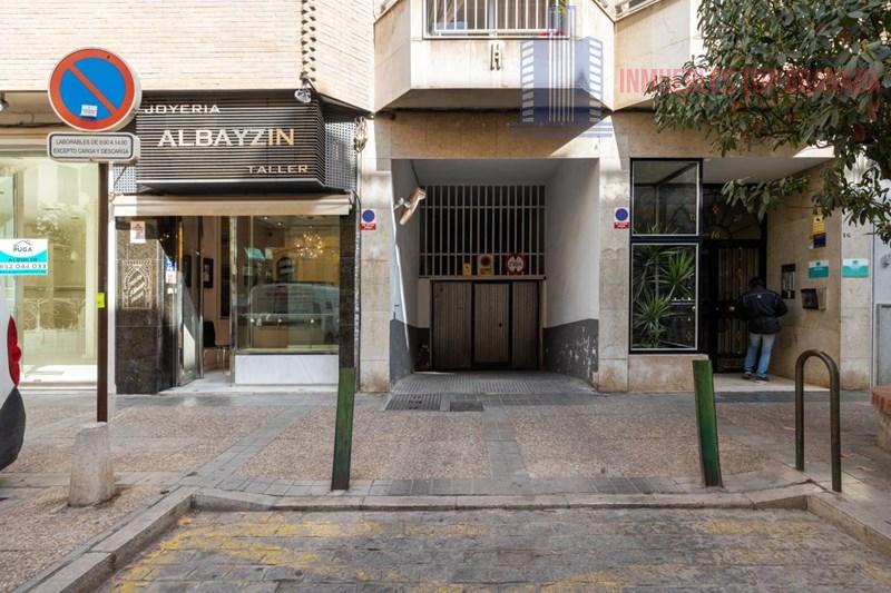 Venta de local comercial en Granada
