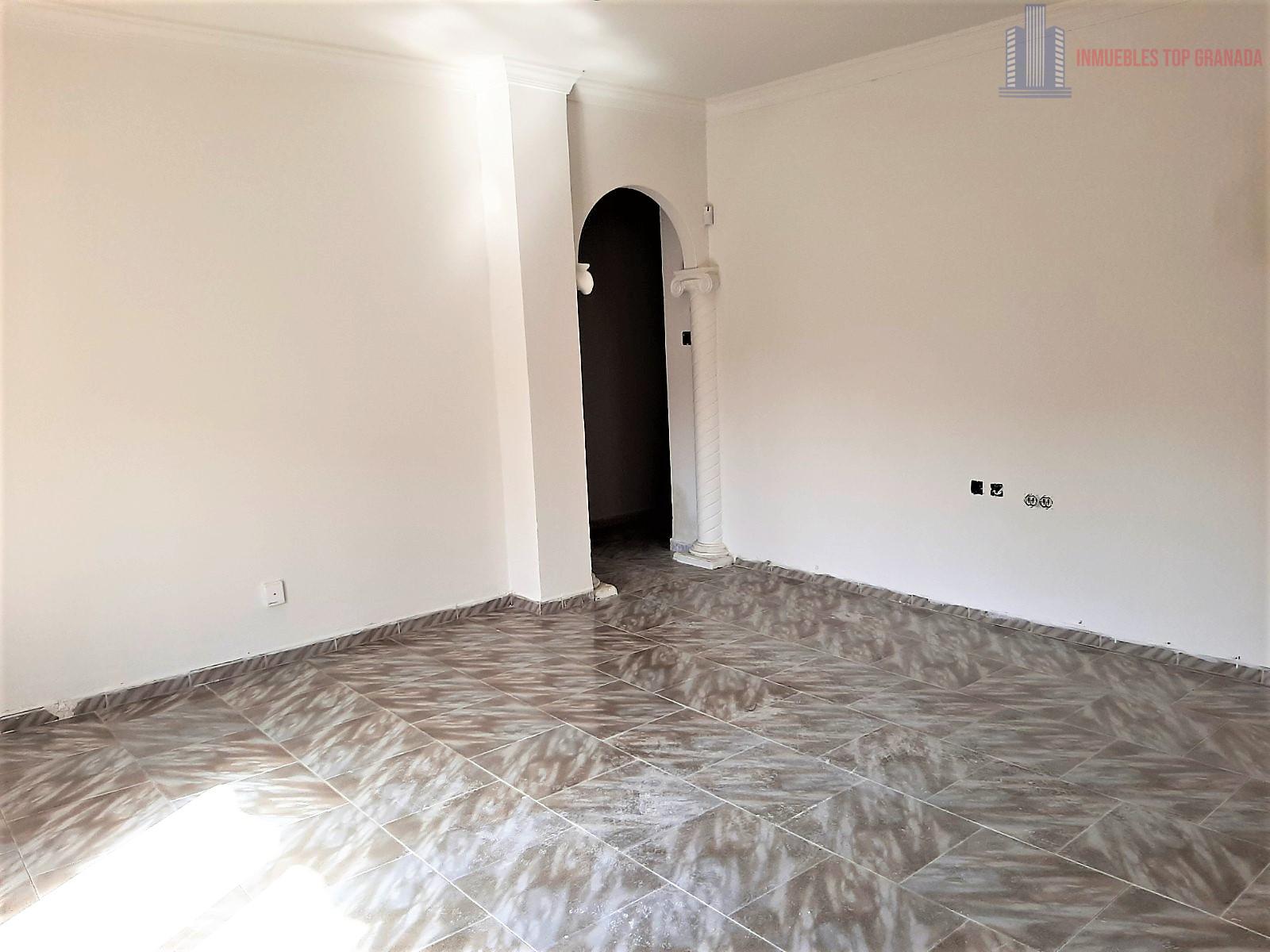 For sale of flat in Armilla