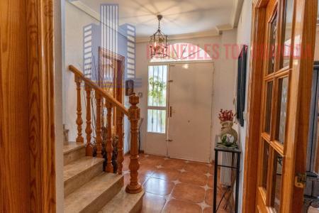 For sale of house in Belicena