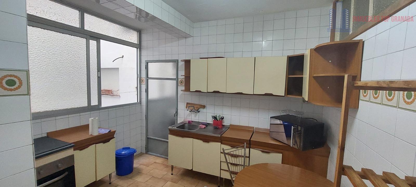 Venta de piso en Granada