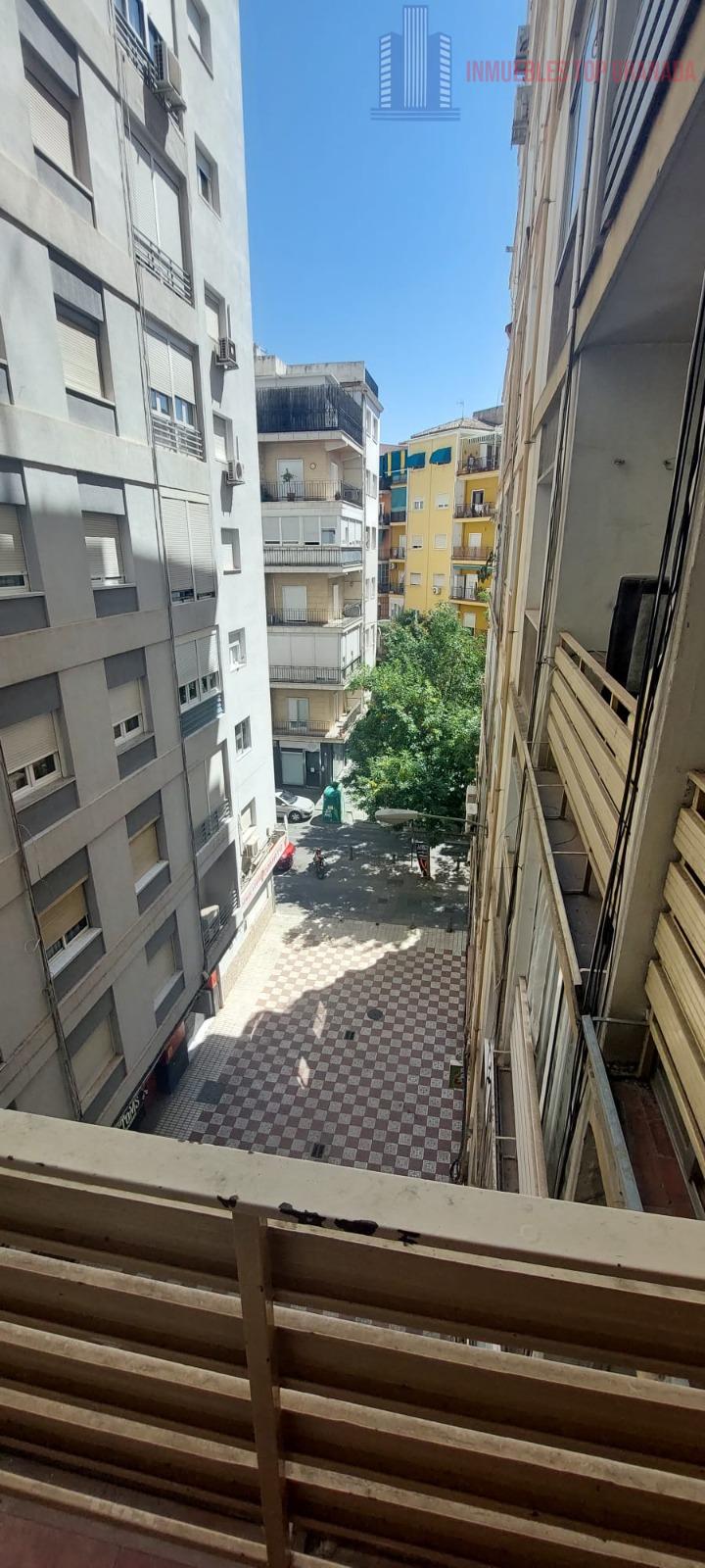 Venta de piso en Granada
