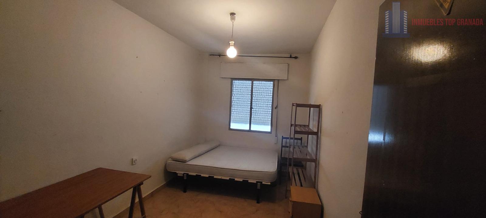 Venta de piso en Granada