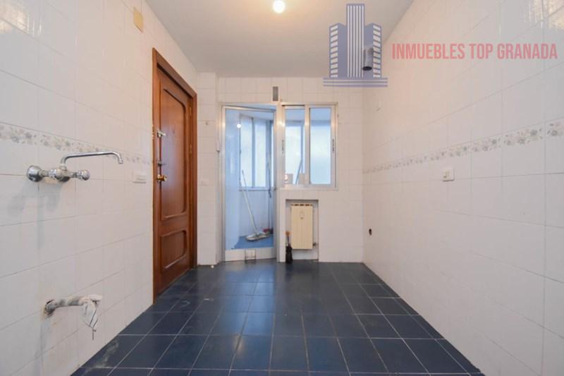Venta de piso en Granada