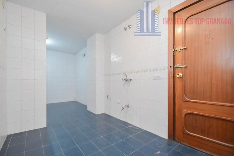 Venta de piso en Granada