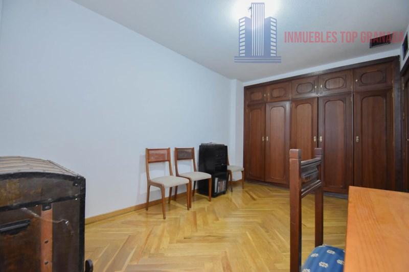 Venta de piso en Granada