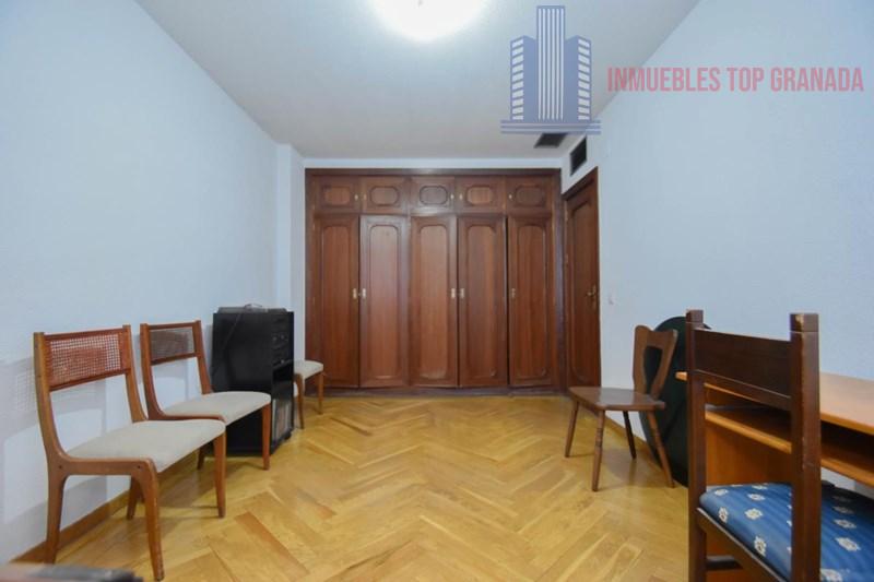 Venta de piso en Granada