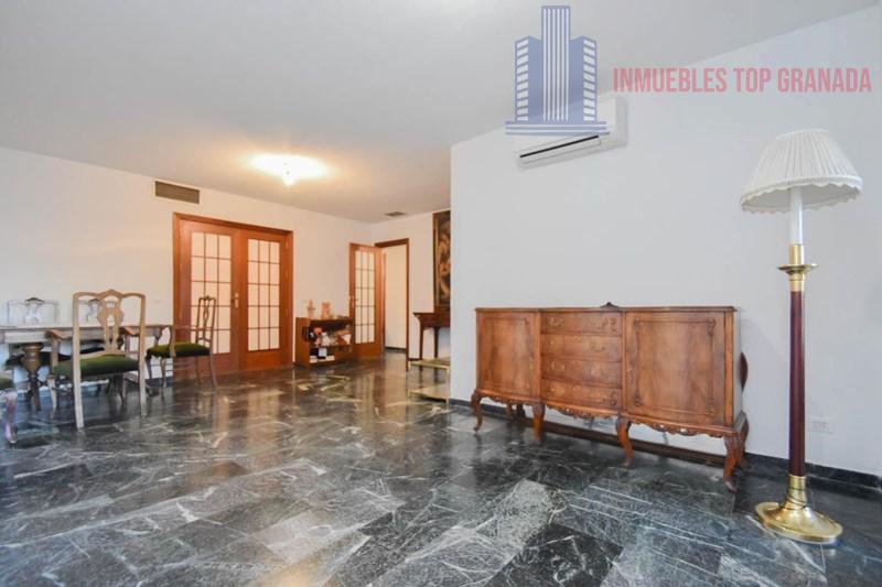 Venta de piso en Granada