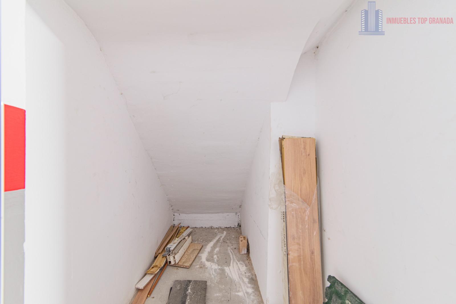 For sale of apartment in La Zubia