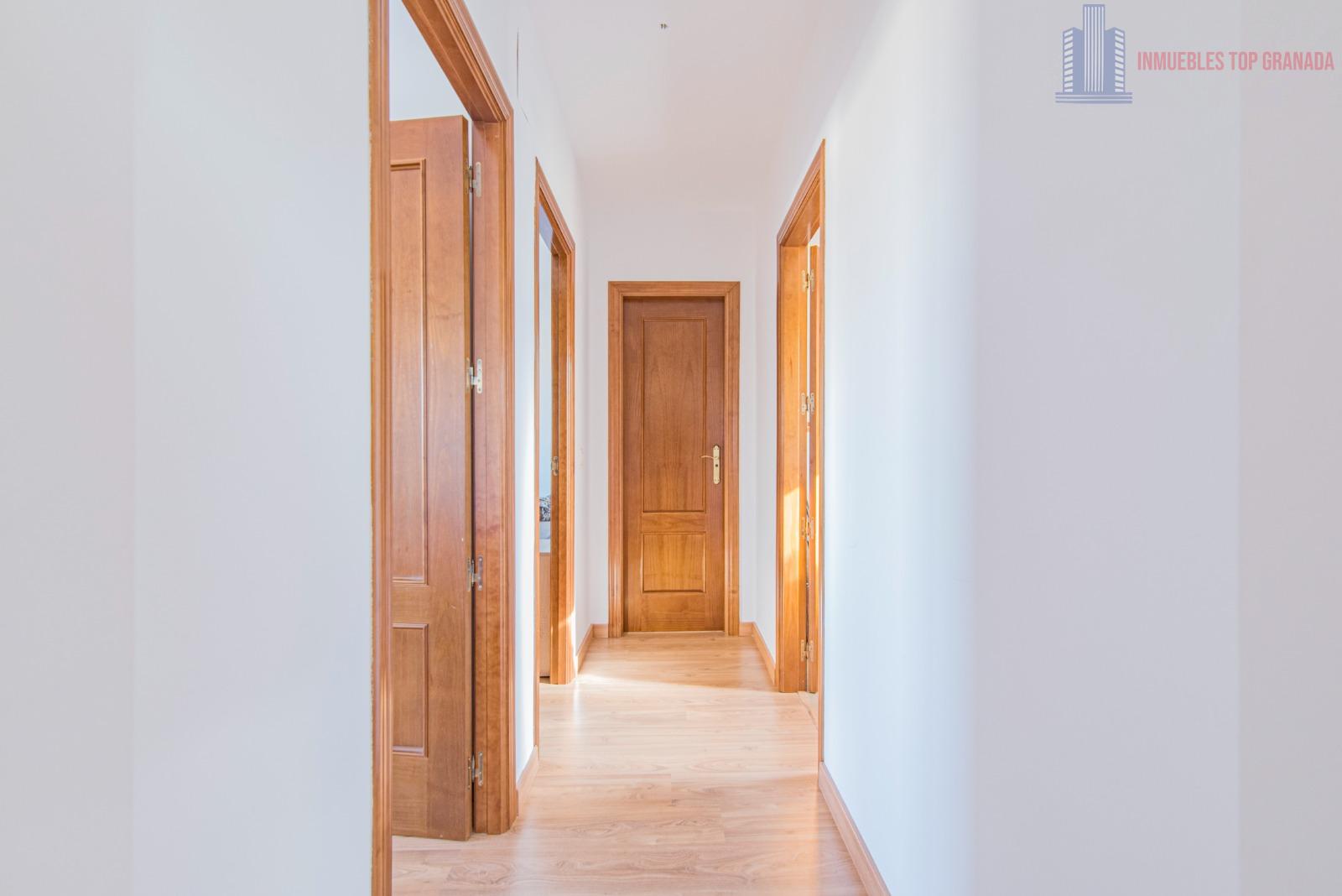 For sale of apartment in La Zubia