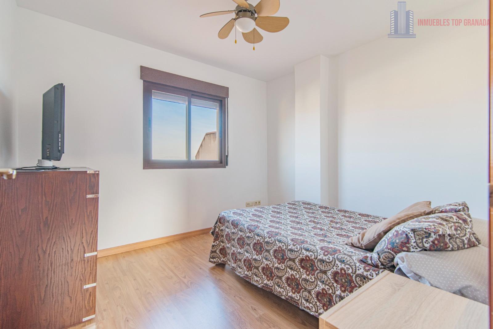 For sale of apartment in La Zubia