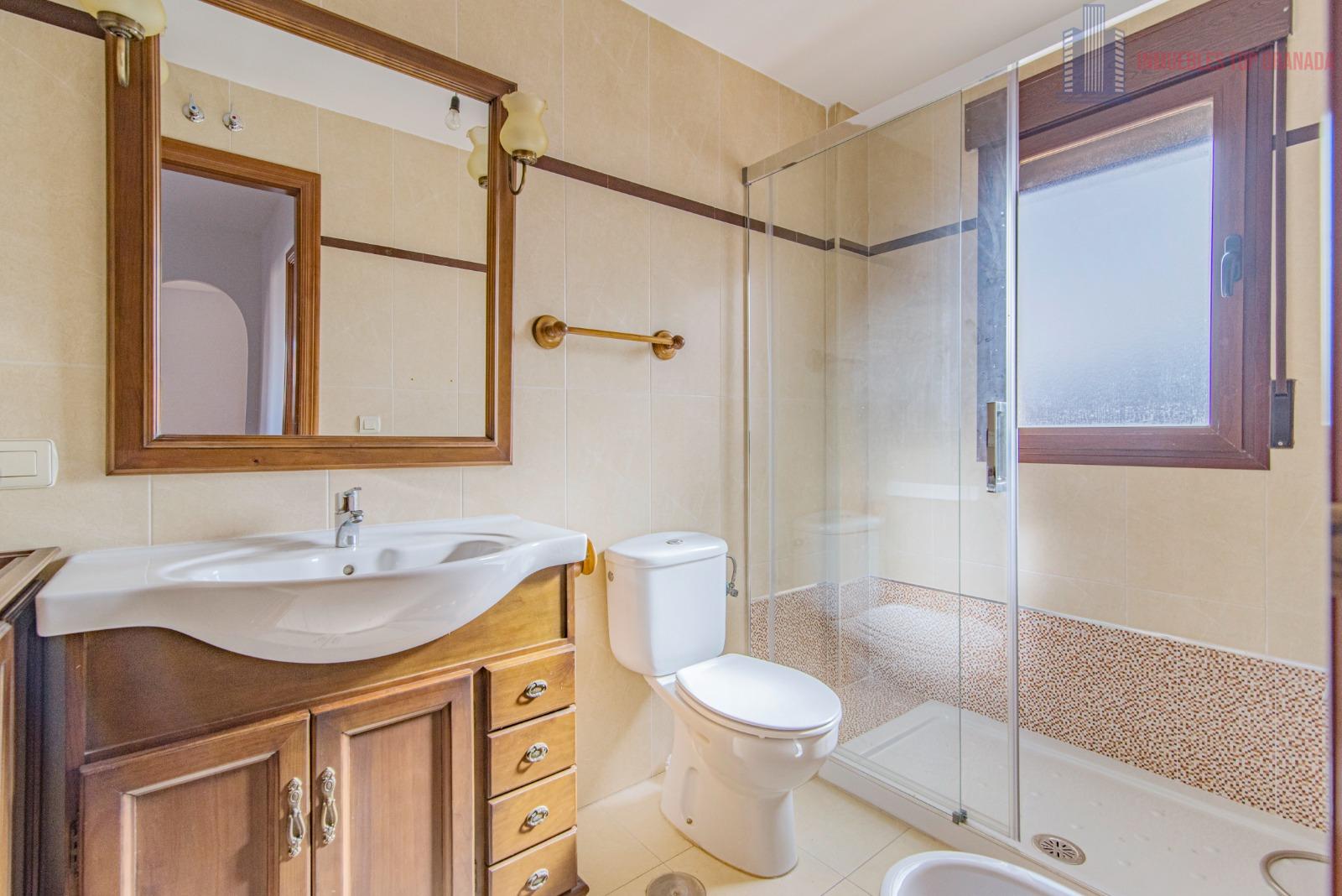 For sale of apartment in La Zubia