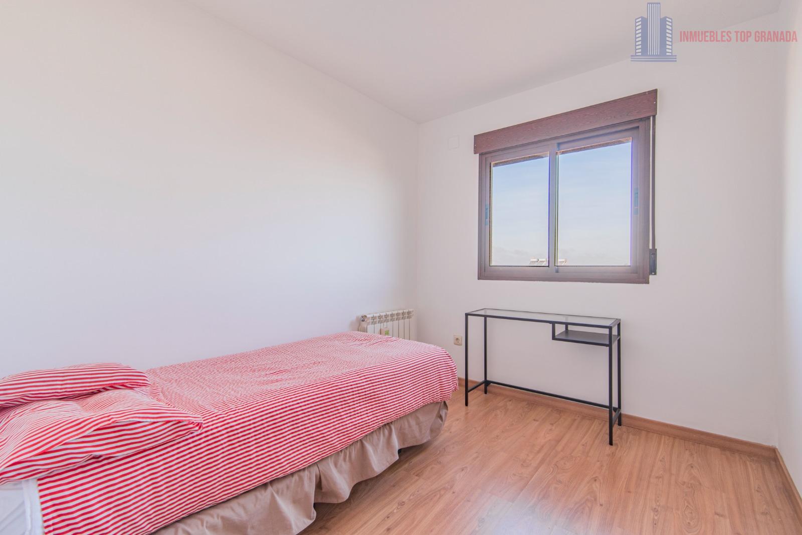 For sale of apartment in La Zubia