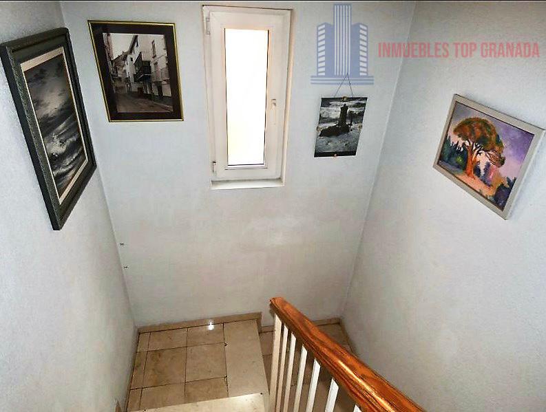 For sale of house in Granada