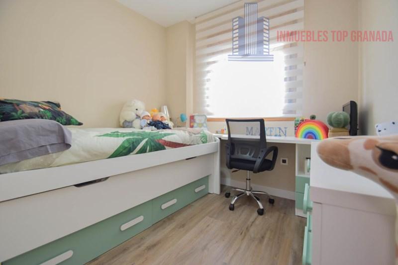 For sale of flat in Atarfe