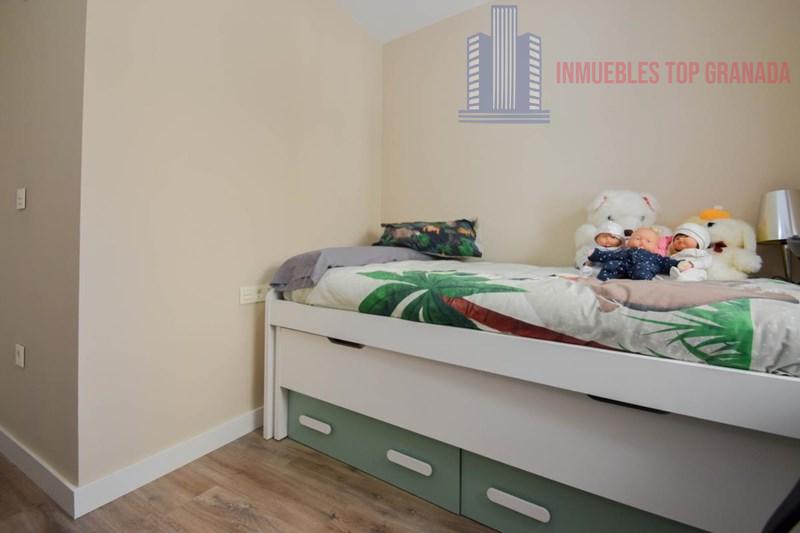 For sale of flat in Atarfe