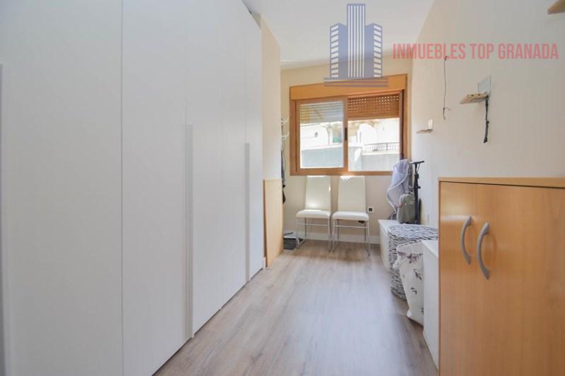 For sale of flat in Atarfe