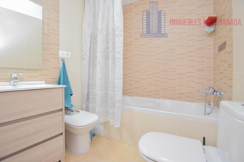 For sale of flat in Atarfe