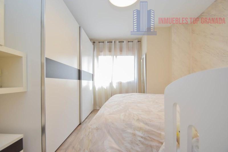 For sale of flat in Atarfe