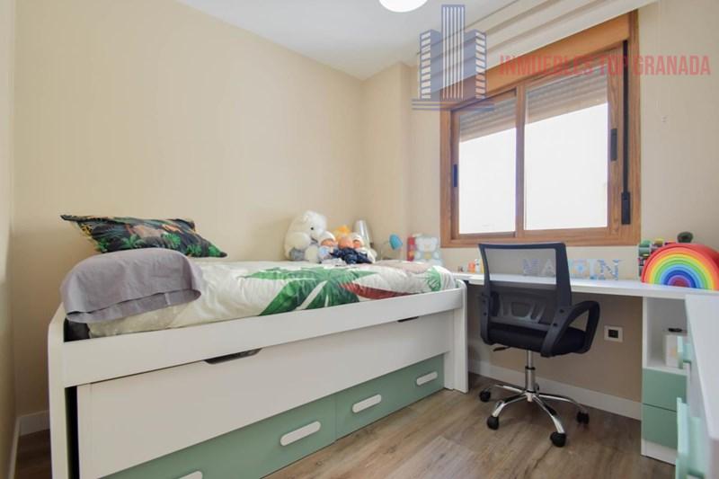 For sale of flat in Atarfe