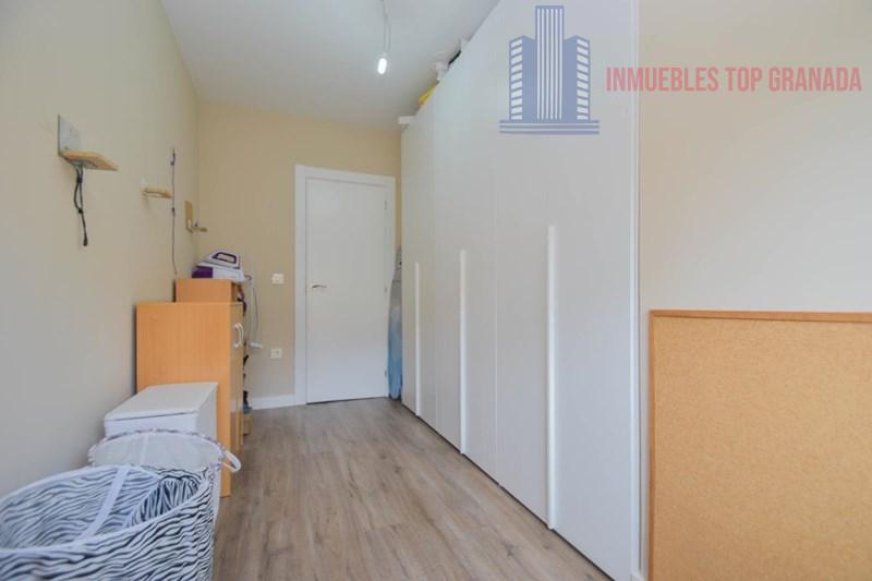 For sale of flat in Atarfe