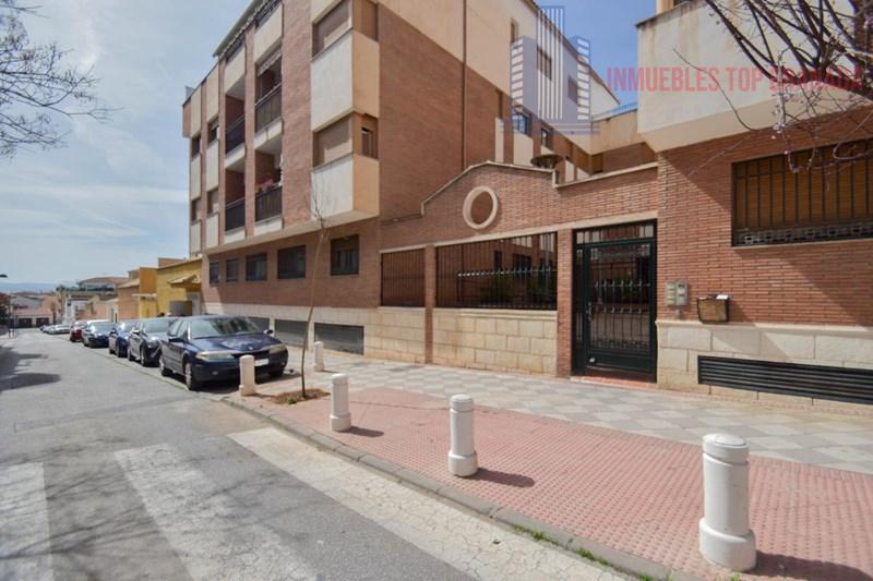For sale of flat in Atarfe