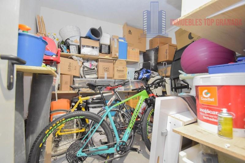 For sale of flat in Atarfe
