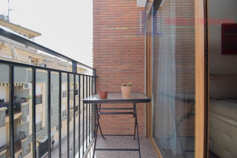 For sale of flat in Atarfe