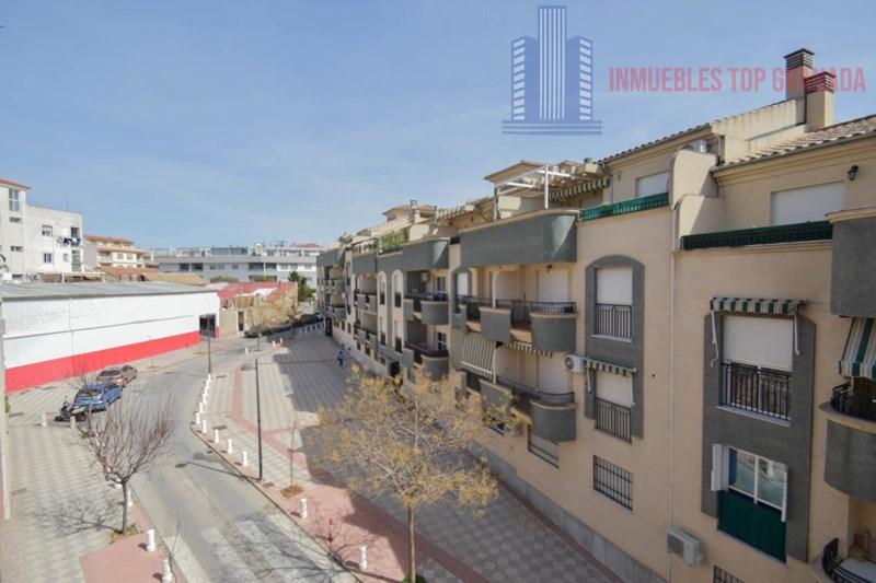 For sale of flat in Atarfe