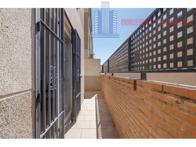 For sale of flat in Híjar