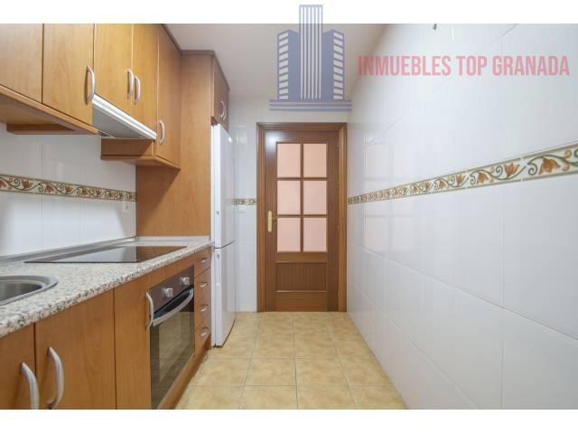 For sale of flat in Híjar