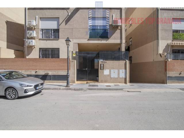 For sale of flat in Híjar