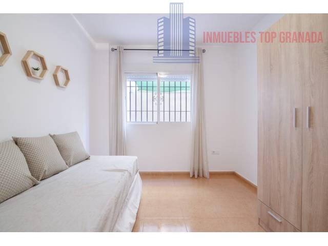 For sale of flat in Híjar