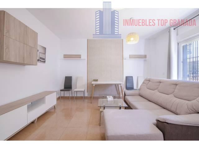 For sale of flat in Híjar
